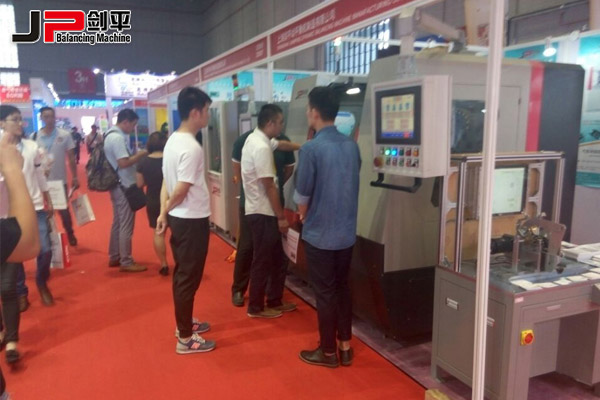 新能源汽車全面發(fā)展，劍平助力汽車智能化|動平衡機(jī)