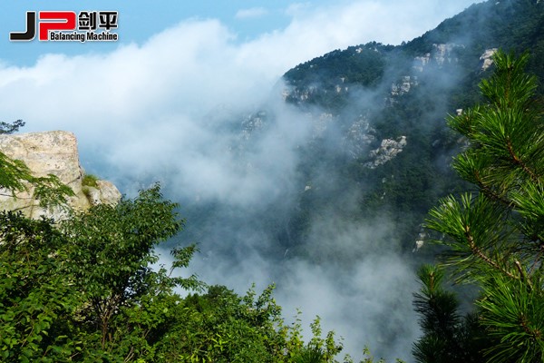 匡廬奇秀甲天下，劍平平衡機(jī)美名揚(yáng)