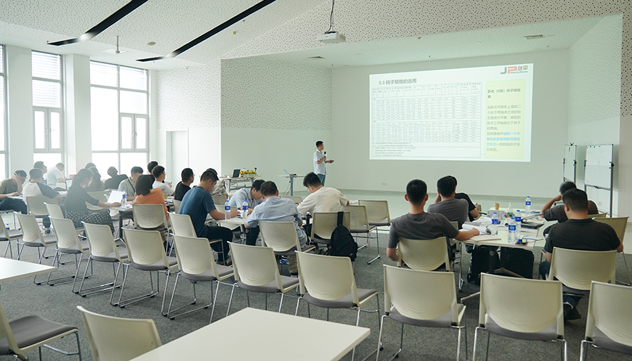 動(dòng)平衡機(jī)培訓(xùn)  上海劍平走進(jìn)客戶，賦能共創(chuàng)高效生產(chǎn)